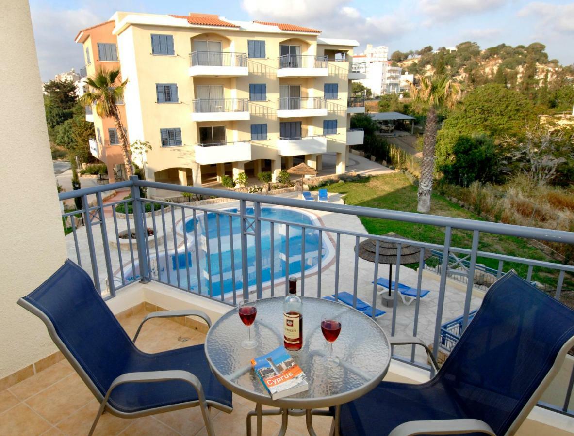 Hermes Gardens Paphos Exterior foto