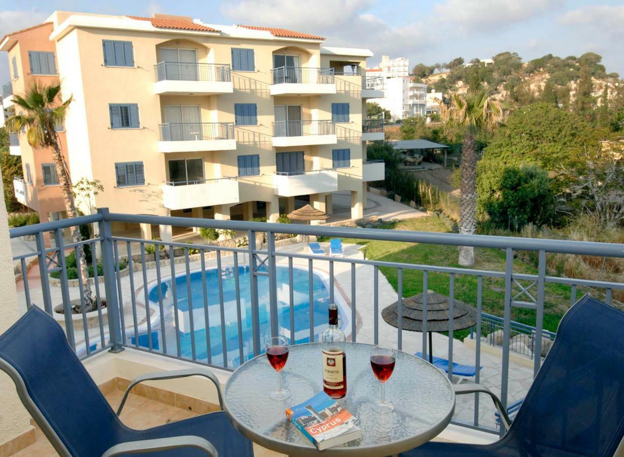 Hermes Gardens Paphos Exterior foto